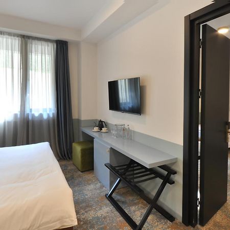 Castor & Pollux Hotel Tbilisi Eksteriør billede