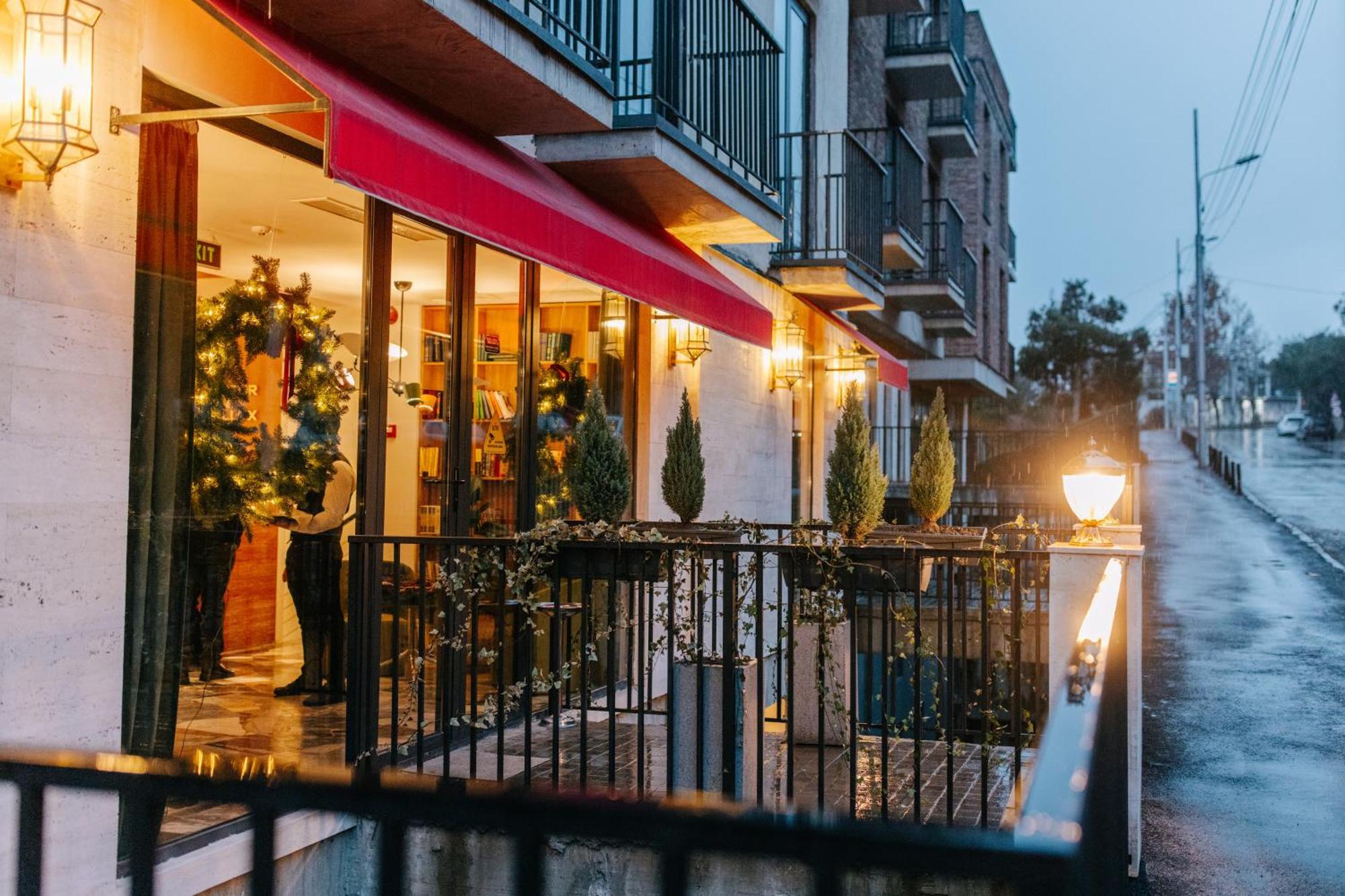 Castor & Pollux Hotel Tbilisi Eksteriør billede