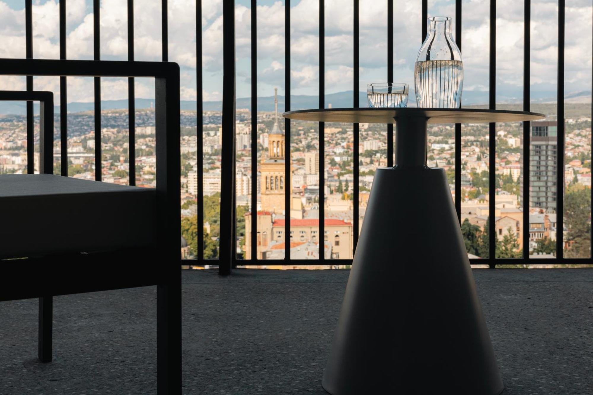 Castor & Pollux Hotel Tbilisi Eksteriør billede