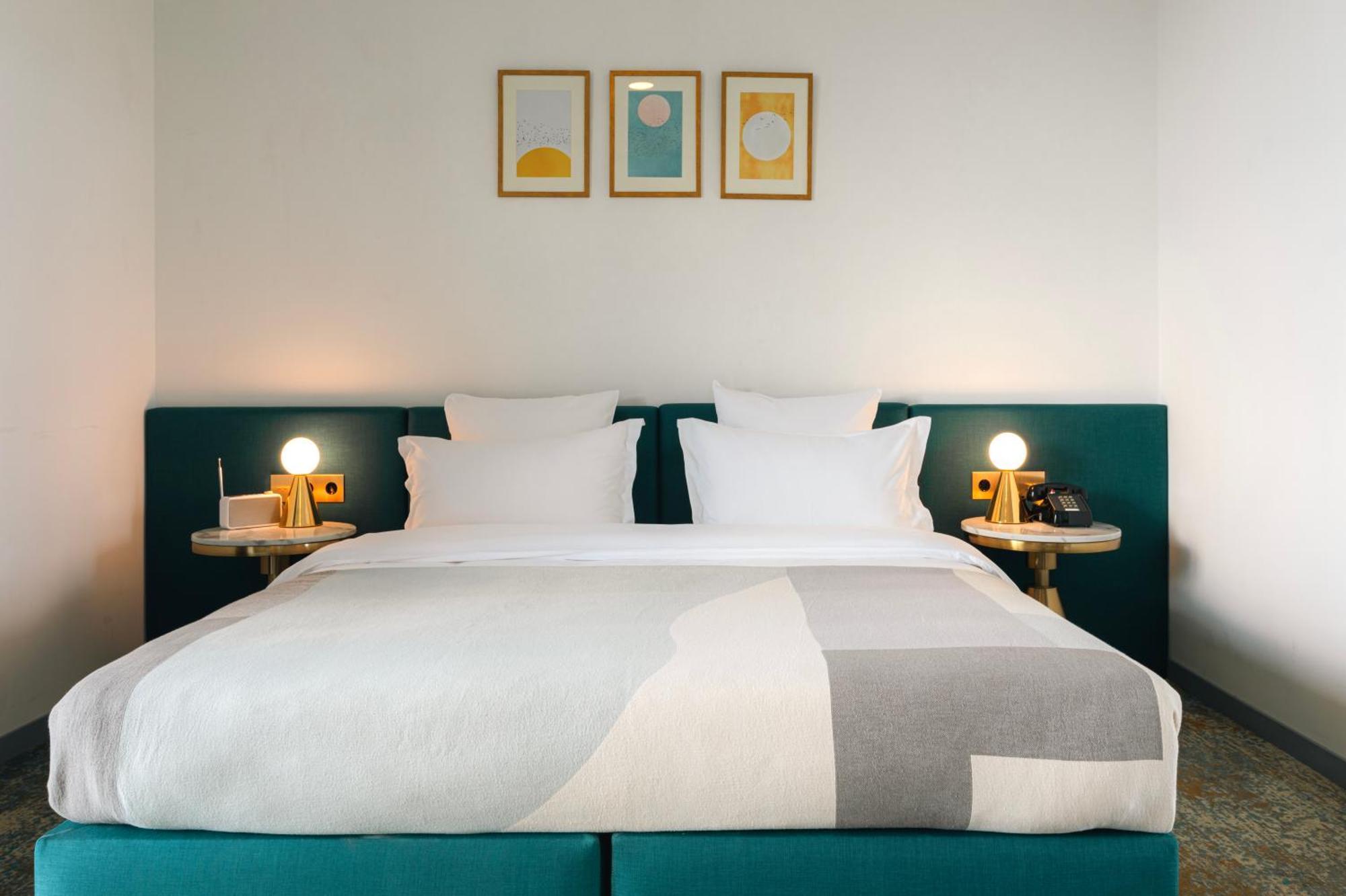 Castor & Pollux Hotel Tbilisi Eksteriør billede